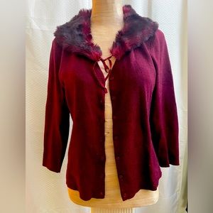 🆕RELISTING🆕 Urchin 80% silk 11% cashmere wine sweater w/deeper faux fur